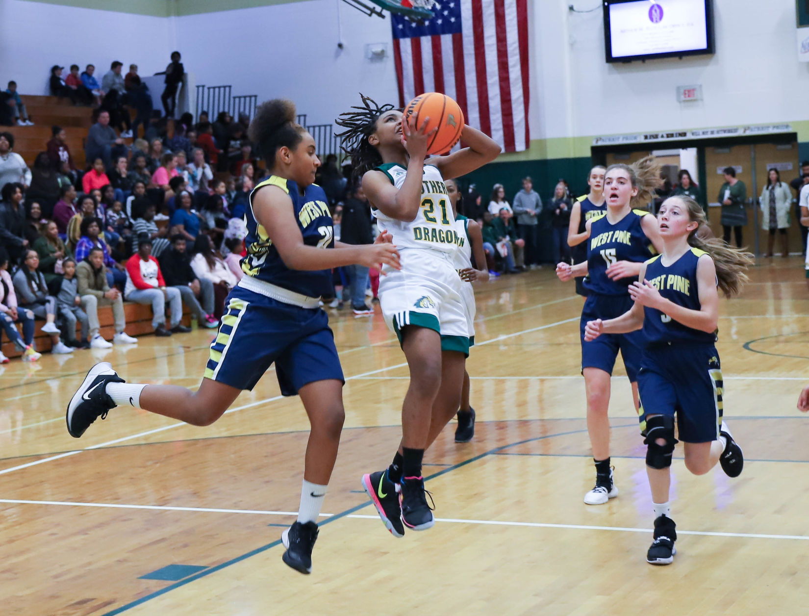 Southern Middle Girls Win-18.jpg